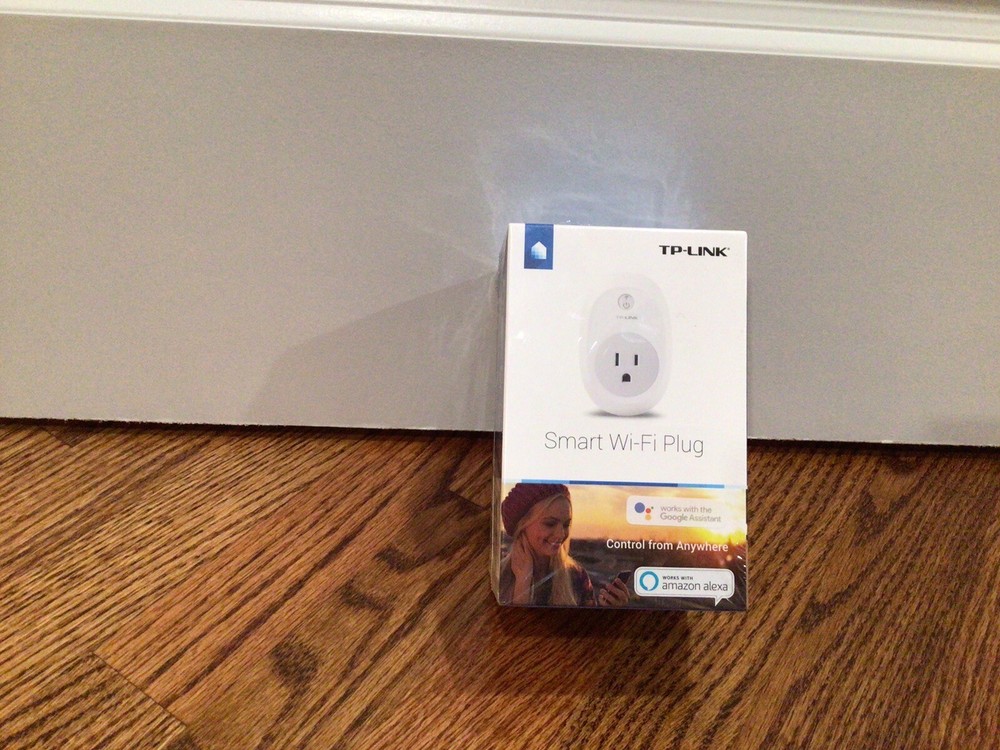 Tp-link Smart Wi-Fi Plug Works With Amazon Alexa ￼