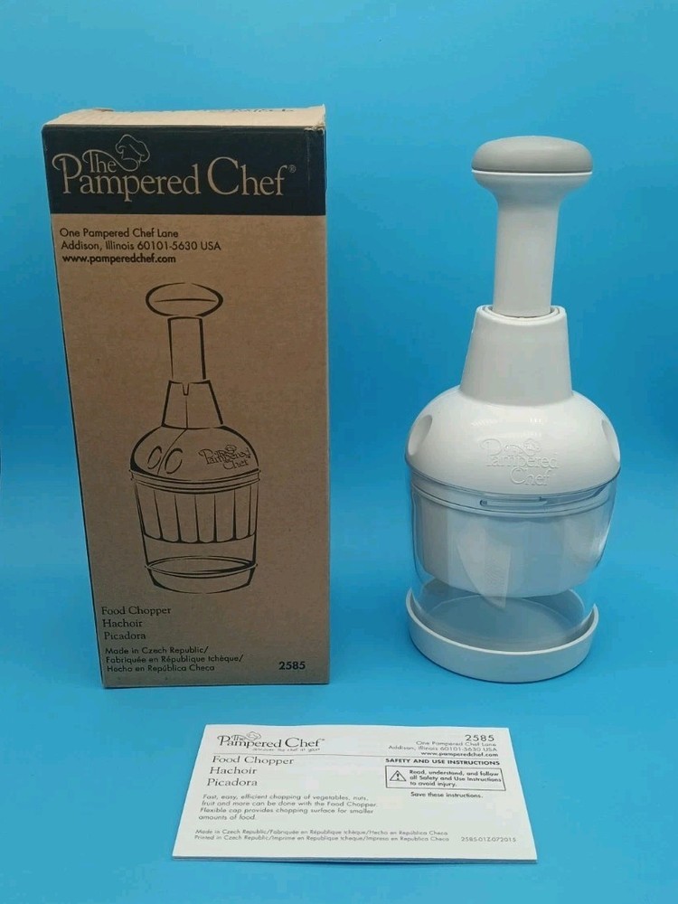Pampered Chef Push Function Food Chopper - White - #2585