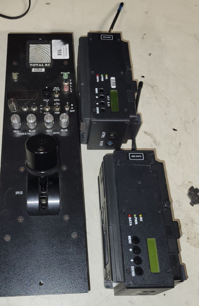Total RF Camera Control panel with 2x V-mount camera receiver for data and tally
