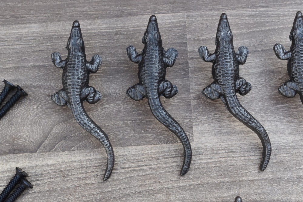 Vintage Alligator Crocodile Shape cast iron drawer door knobs handles pull 10pc