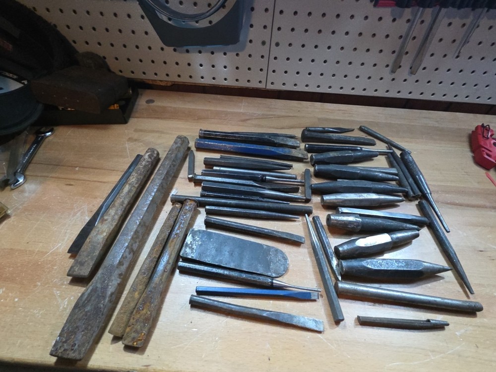 punch and chisel Lot