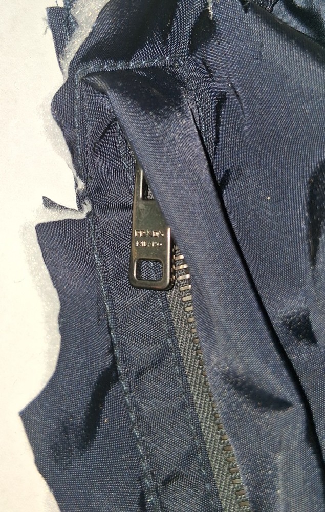 PRADA Milano Replacement Zipper, 7 "
