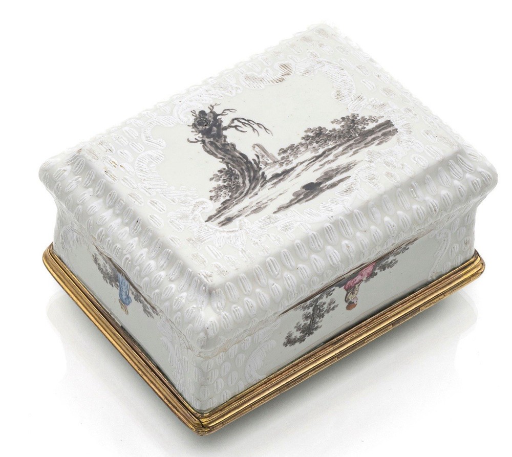 18th Century Meissen Snuff Box