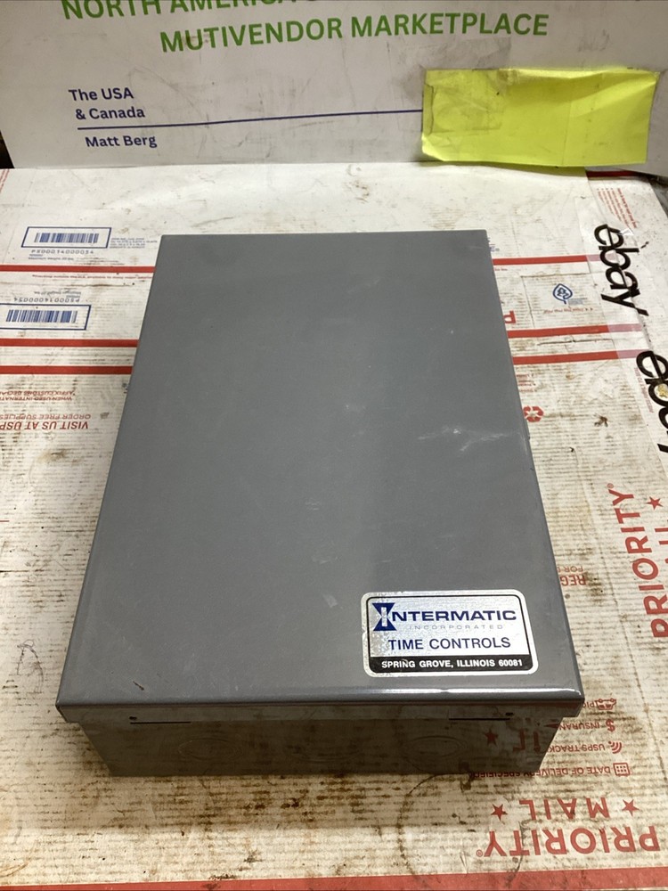 Intermatic Timer T7401B Seven Day Dial Time Switch 4 Pole 40 Amp ED4U 5050