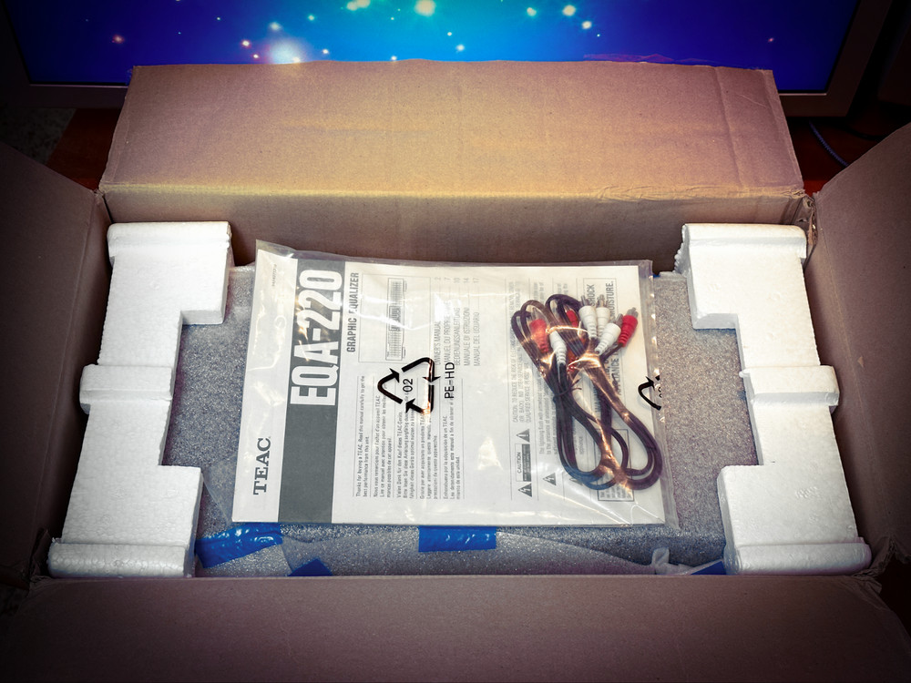 TEAC EQA-220 🌈RaRe🌈 Original Box Vintage Stereo Equalizer