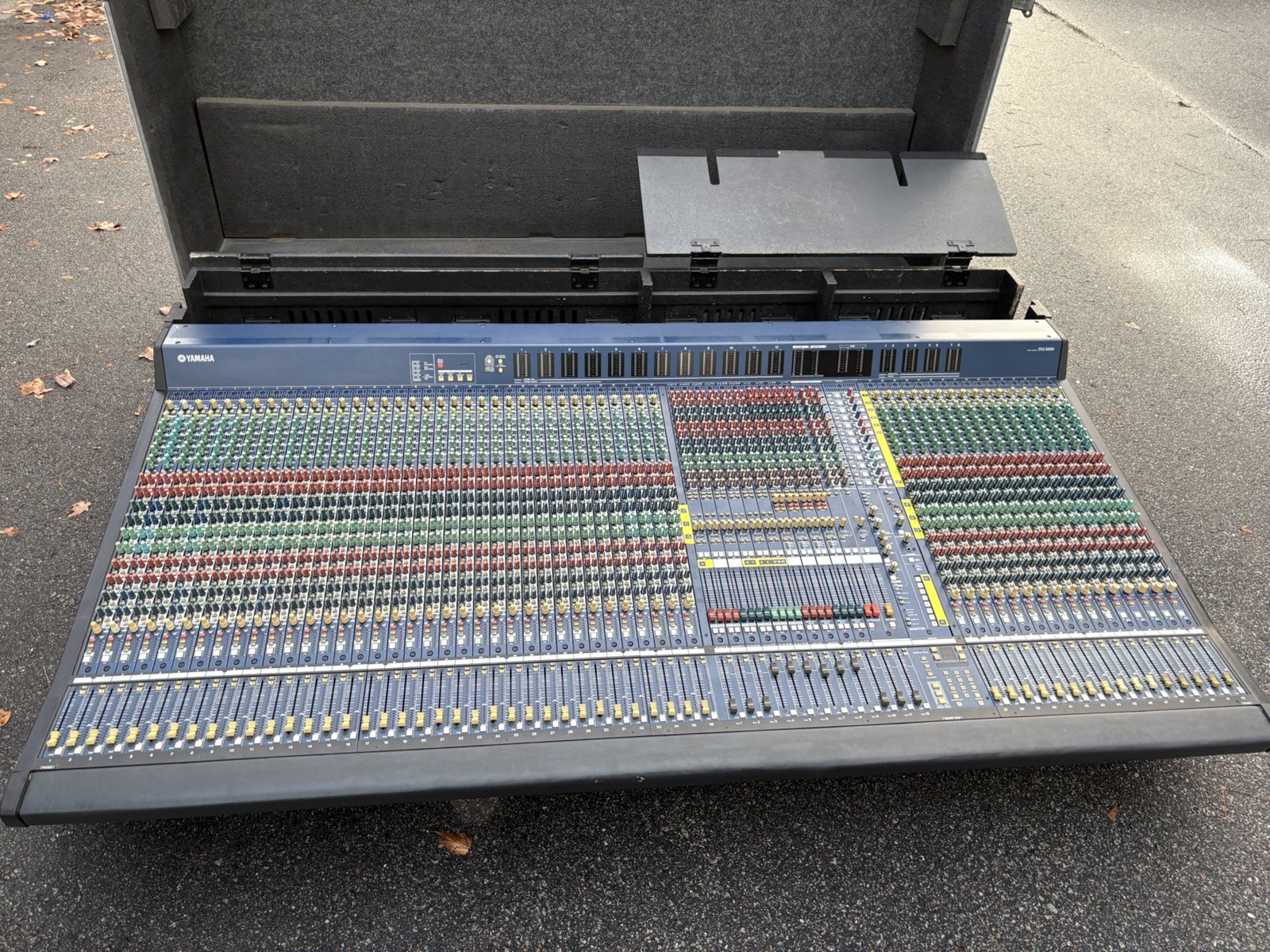 Yamaha PM-5000 52 Channel Analog Console W/ PSU and Tour Case