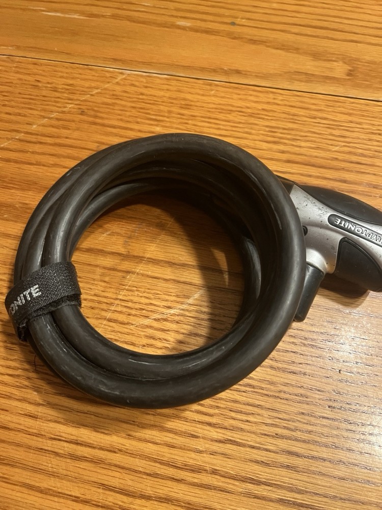 Kryptonite KryptoFlex Cable Lock - with Key, 6' x 10mm