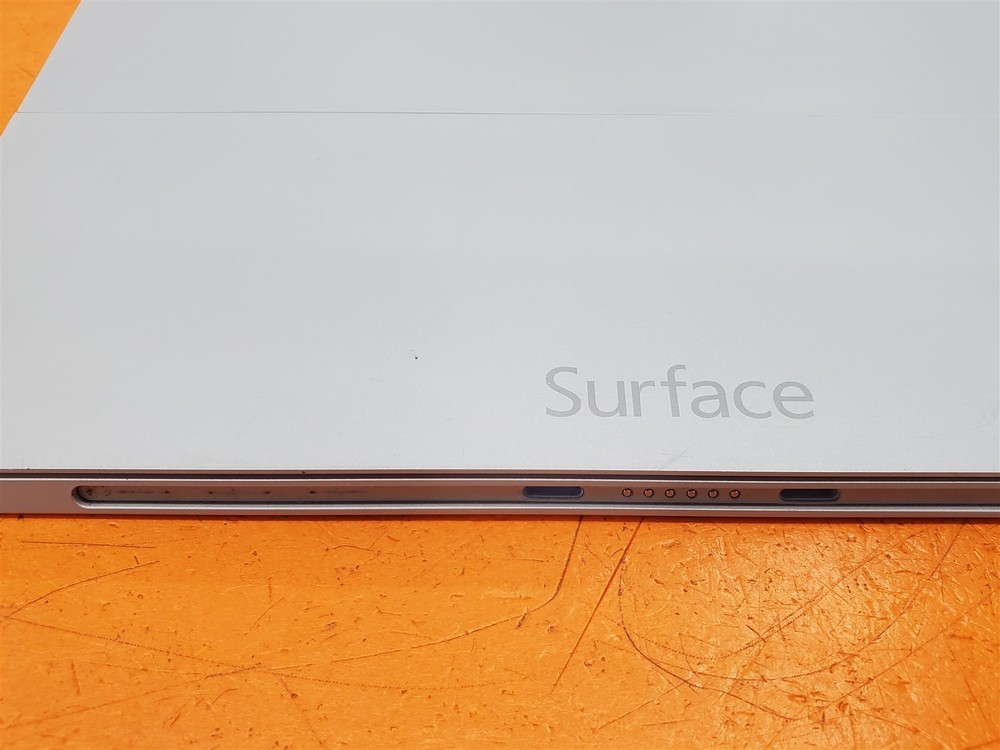 ⭐️⭐️⭐️⭐️⭐️ **DEFECTIVE** Microsoft Windows Surface 1631 128 GB Tablet 12"