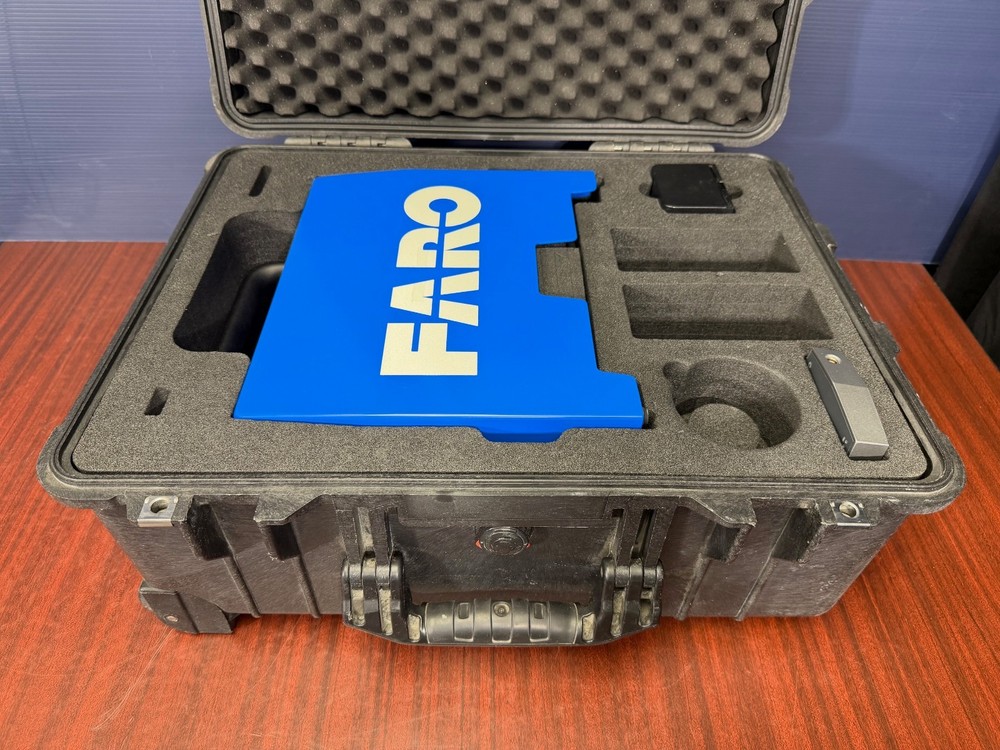 Faro Focus 3D X330 3D Laser Scanner and Case