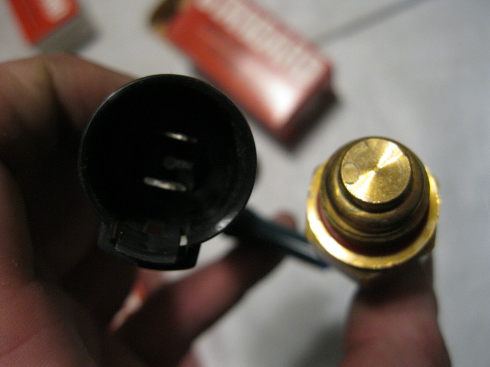 Engine Cooling Fan Switch Standard TS-251