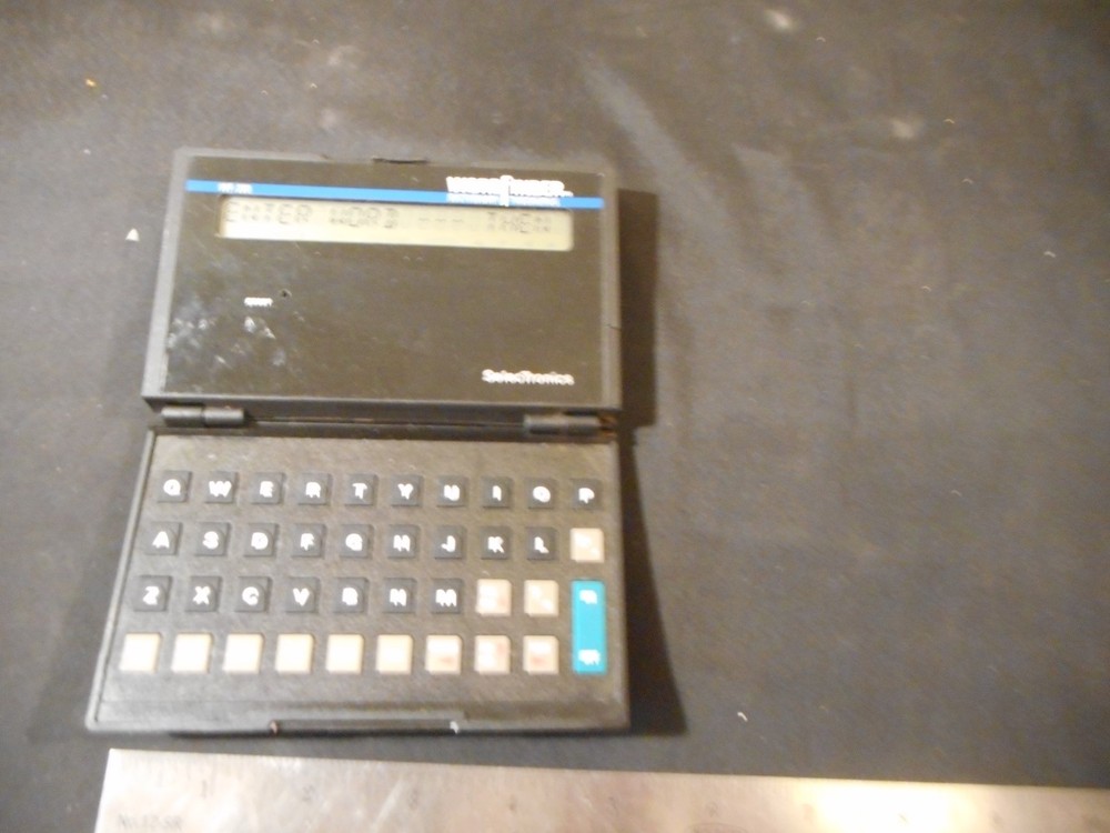 Selectronics Word finder wf-220 dictionary / thesaurus