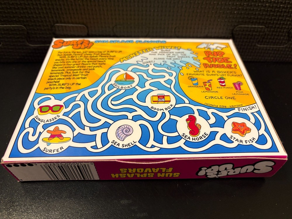 Surfs Up fruit snacks - Empty custom design display box
