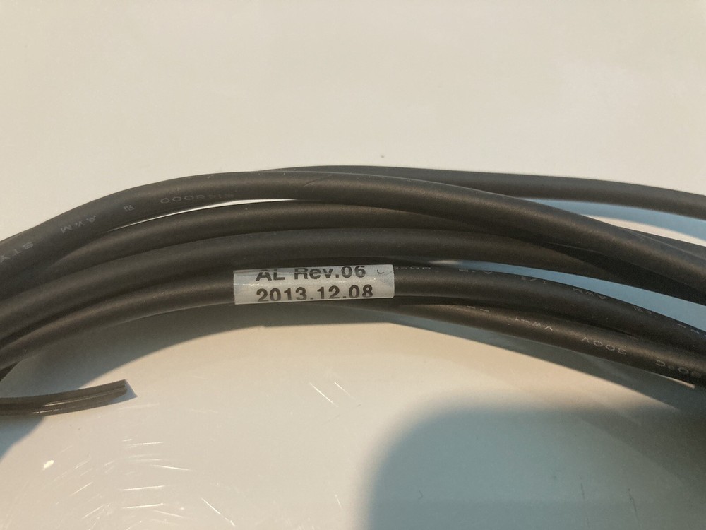 APC Rackmount Temperature Sensor 0W2818A 13FT CABLE ASSY THERMISTOR GLS