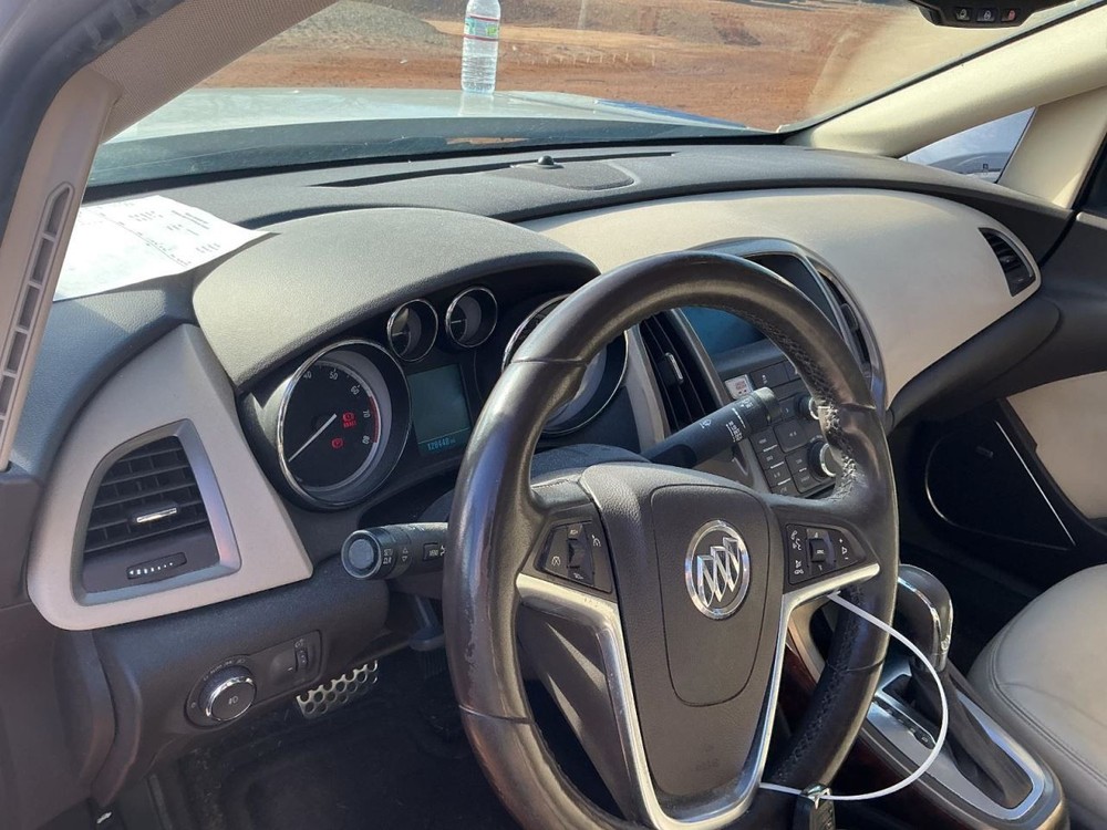 VERANO 2013 Glove Box 4970541