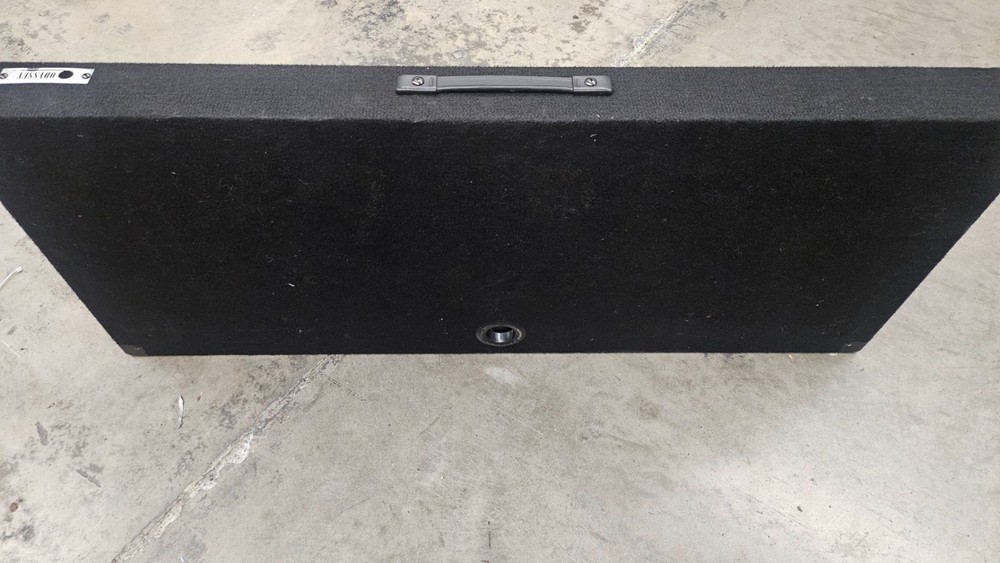 Odyssey CTBC2048 Carpeted DJ Table