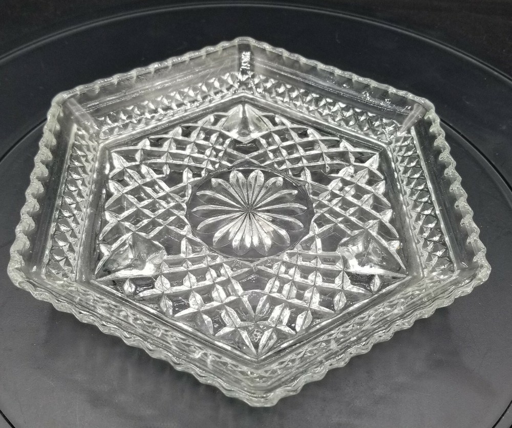 Anchor Hocking WEXFORD CLEAR - FOOTED HEXAGONAL TRAY/DISH