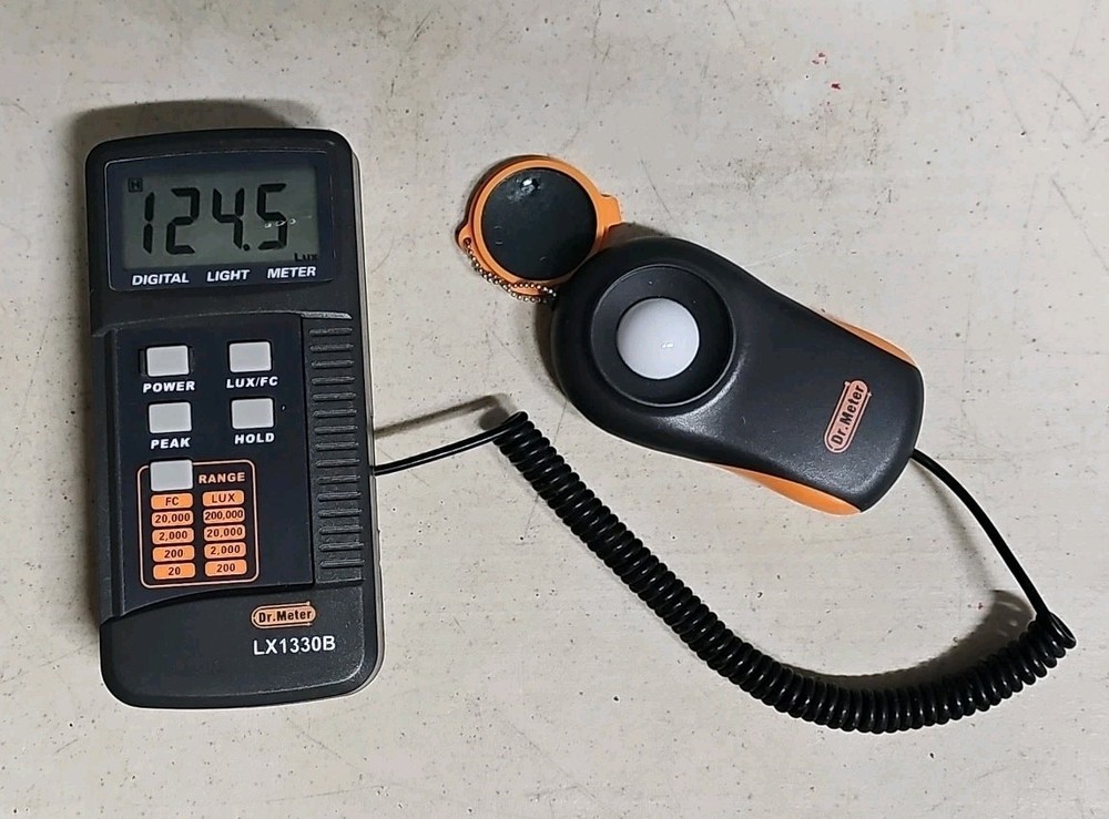 Dr. Meter LX1330B Digital Illuminance Light Meter