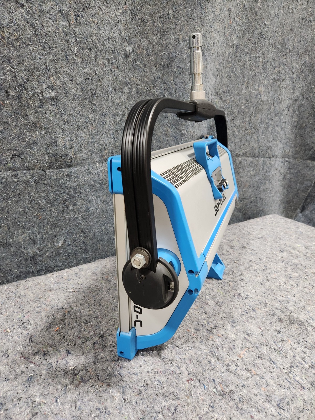 ARRI S60-C SkyPanel RGBW Color/White LED Soft Light Panel with Power Supply Blue