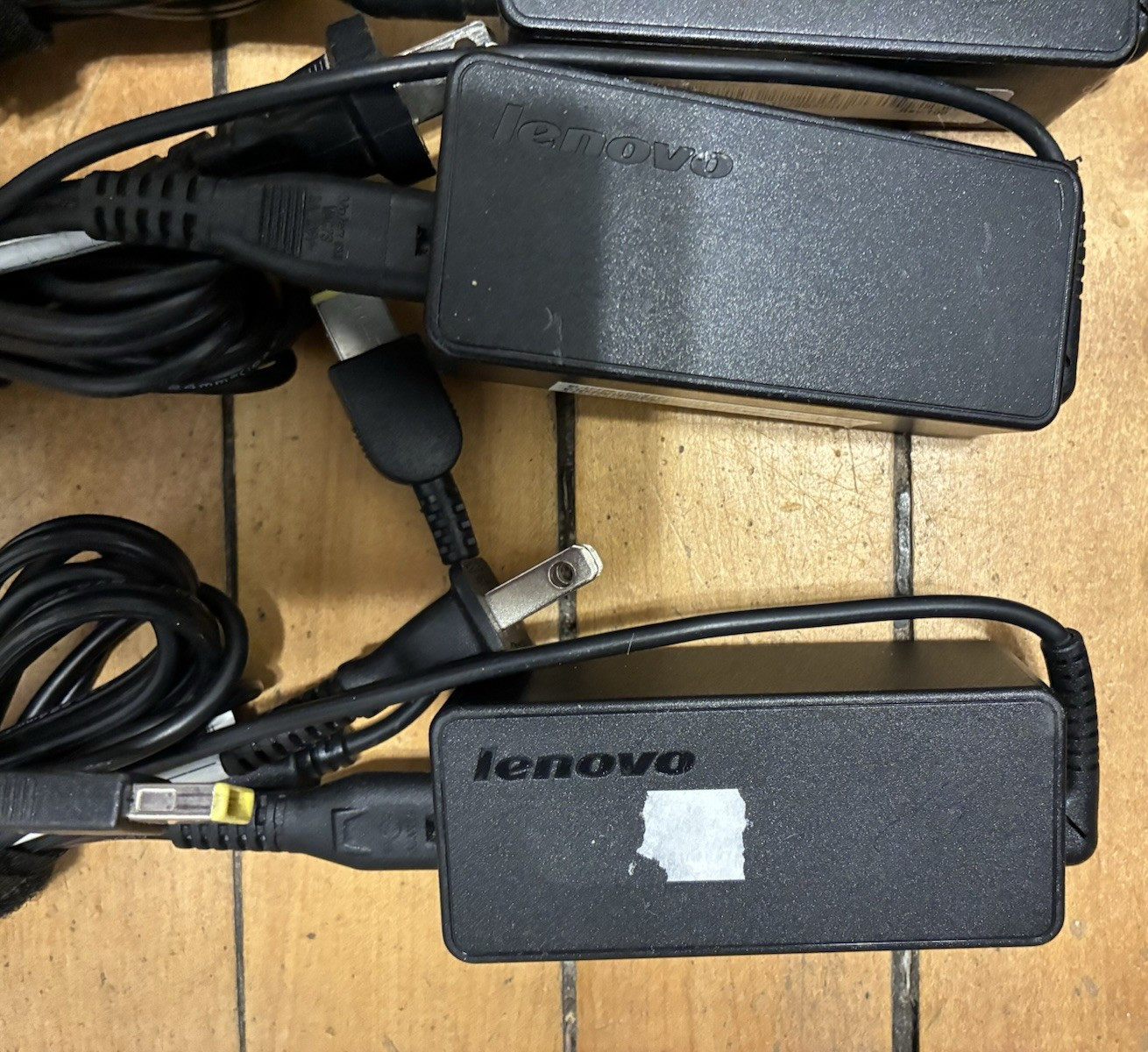 Lenovo 45W 65W 90W + ThinkPad Laptop Adapter Charger Yellow Slim Tip Lot of 38