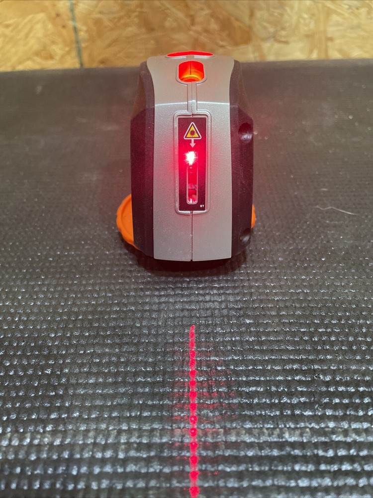 BLACK+DECKER BDL220S Laser Level