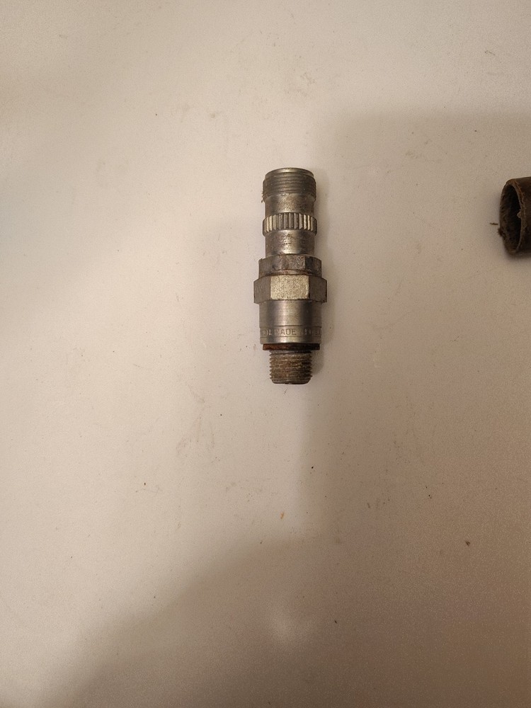 AC SPARK PLUG LS-48 NOS