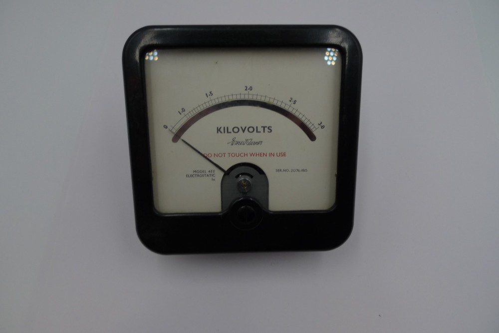 Meter Kilo Volts 3Kv Bakelite Case  Moving Coil