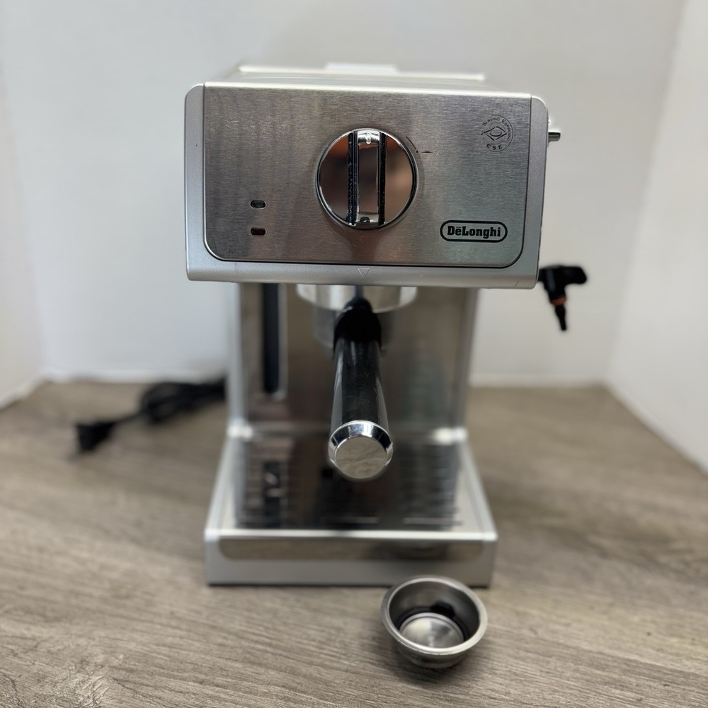 DeLonghi ECP3630 Espresso Machine Cappuccino Maker Silver