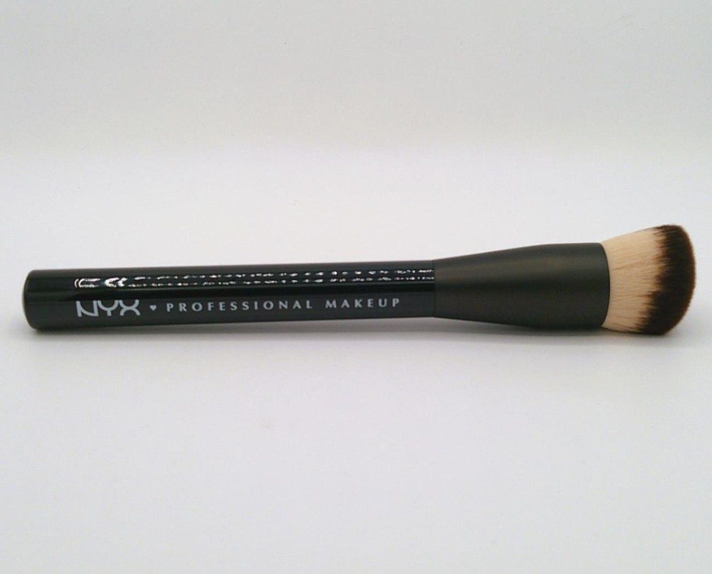 NYX Professional Makeup BRUSH #37 *NEW*