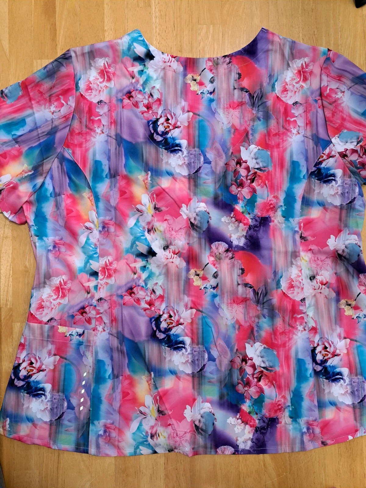 Barco One Women's 3XL Multicolor Floral Nurse Medical Scrub Top NWT