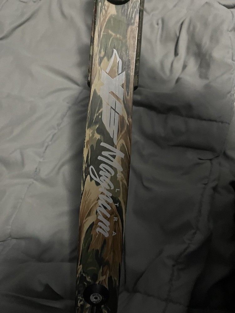 Xi Magnum Bow