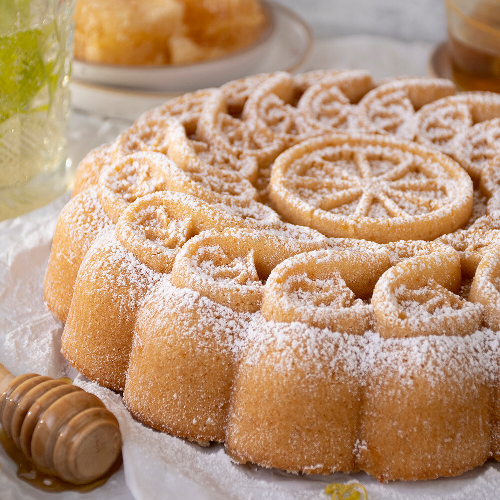 Nordic Ware Citrus Twist Cake Pan