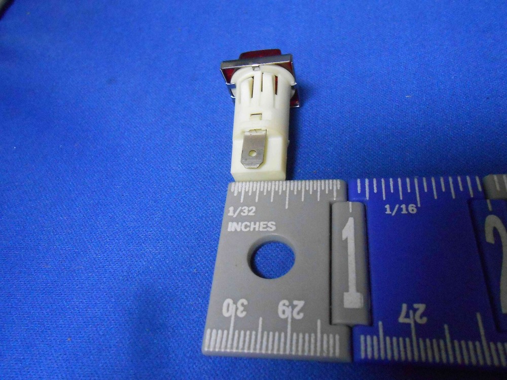 63A0028-000 / 1050QN1 SECOND SOURCE LIGHT INDICATOR NEW OLD STOCK