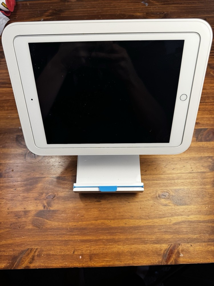 Square POS With iPad And Accessories