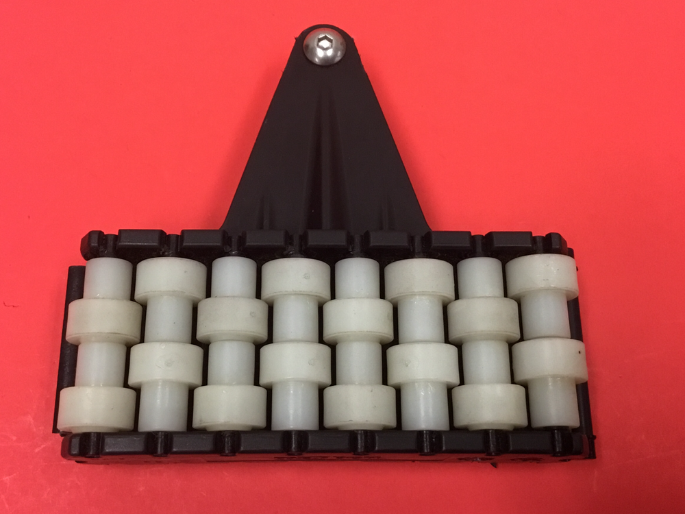 Marbett - 4" Long, Conveyor - Plastic Roller Side Guide