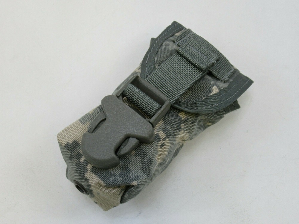 NEW US Military Issue ACU Flashbang Grenade Pouch MOLLE II