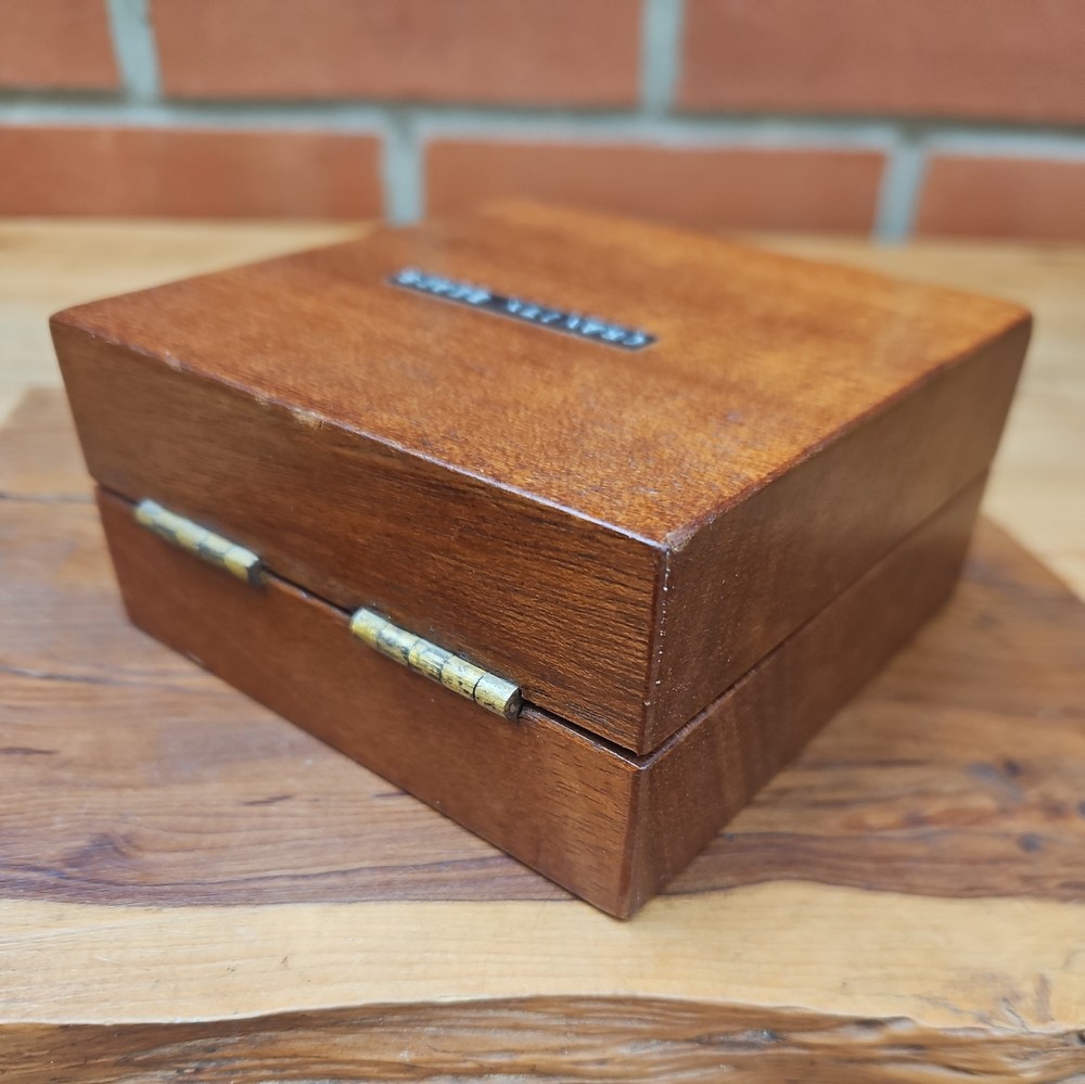 Vintage Mahogany Cased Hydrostatic Philosophical Specific Gravity Bubbles Balls