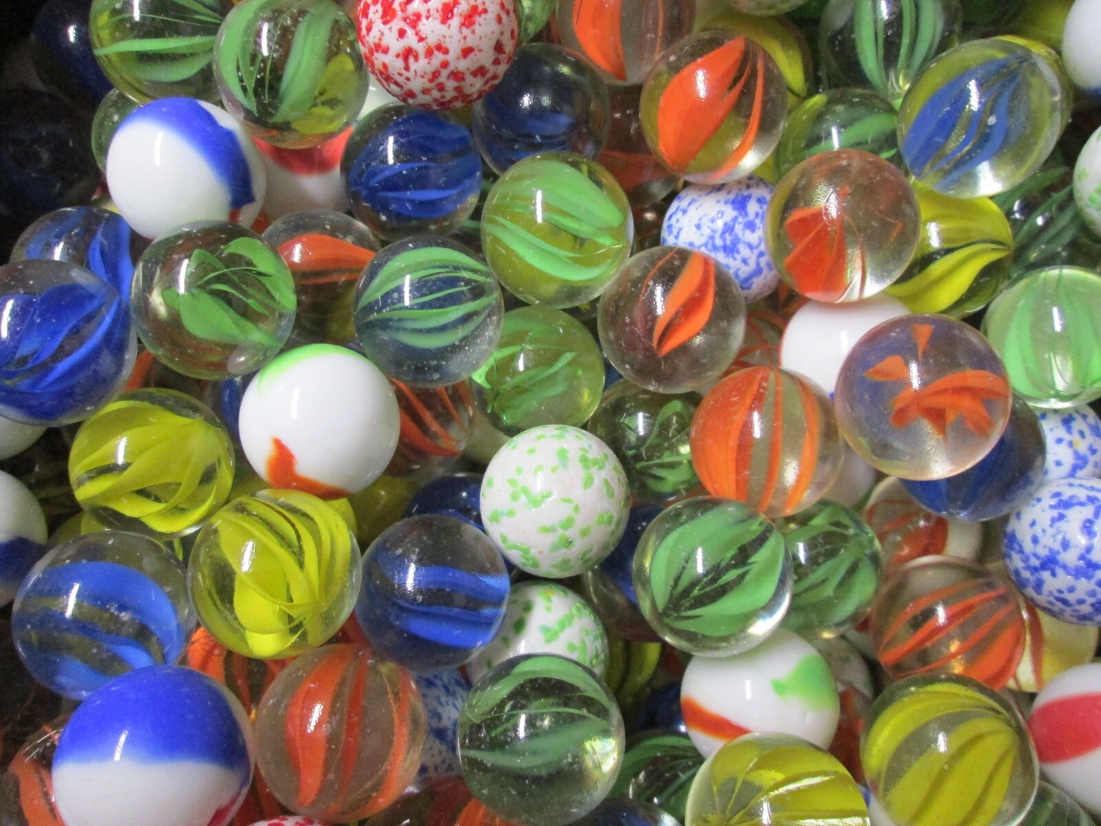 Wholesale Glass Shooters Marbles by the Pound! ONLY $4.99 per lb.1 INCH