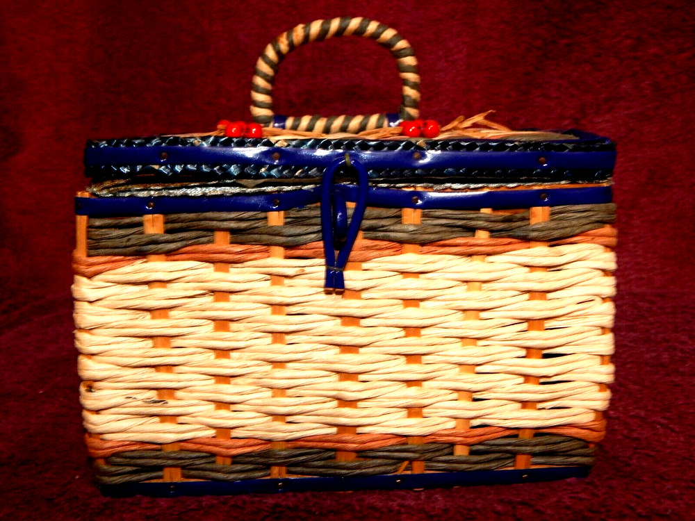 Vintage Wicker Sewing Basket w/ Plastic Storage Divider Insert