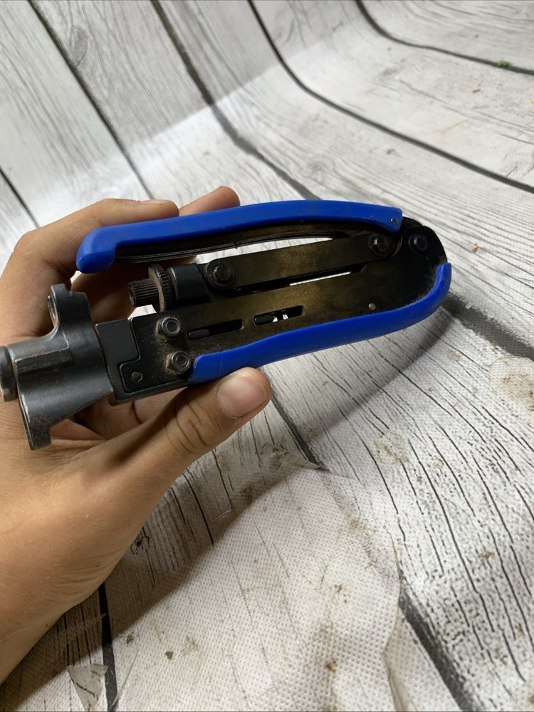 Monoprice Compression Tool Blue And Black