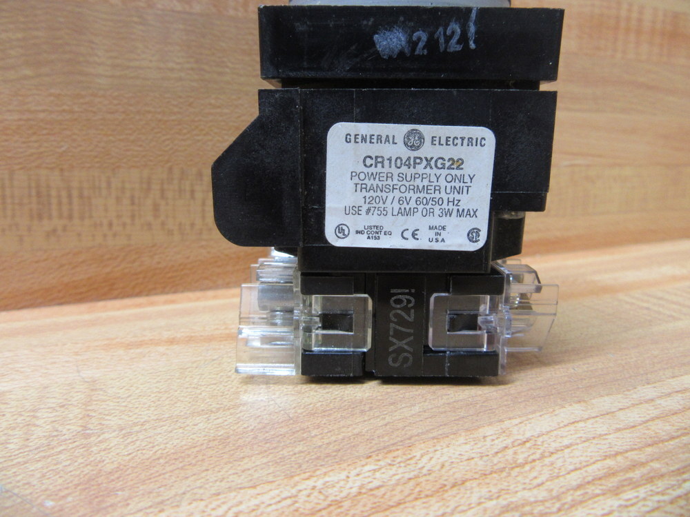 General Electric CR104PBT11R5C2 Pushbutton