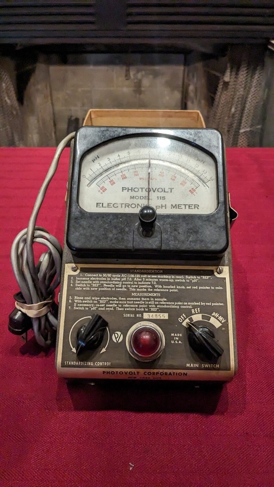 Vintage Photovolt pH Meter Model No 212