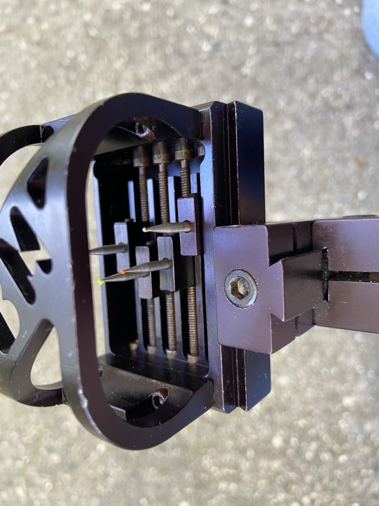 BLUE MOUNTAIN 4 PIN BOW SIGHT