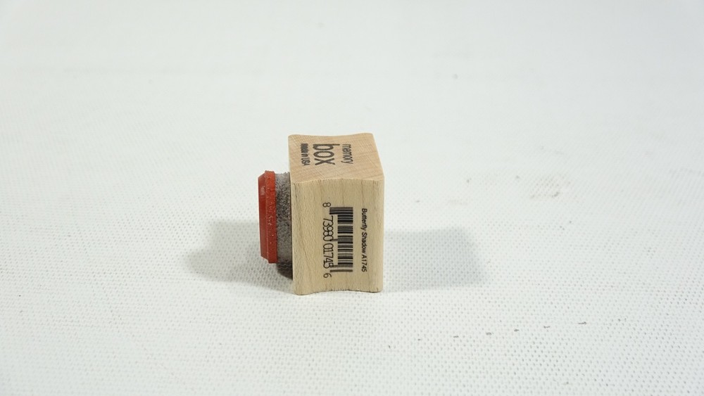 Memory Box Rubber Stamp Butterfly Shadow A1745