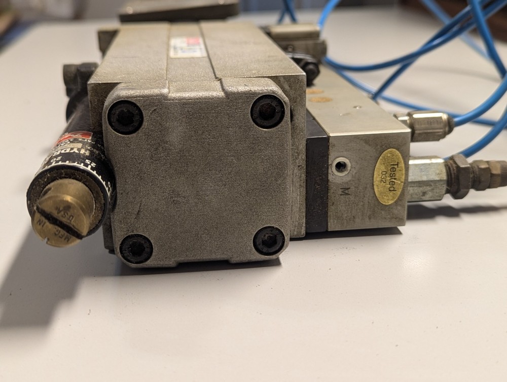 DESOUTTER AFD215 Pneumatic Drill & D4 Peck Feed Control
