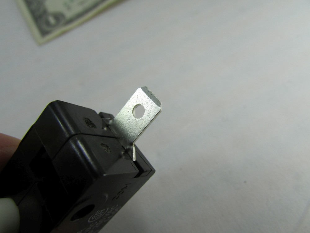 2 Cherry E13 15A Normally Open Snap Action Pushbutton Switch 125/250VAC E13-33EA