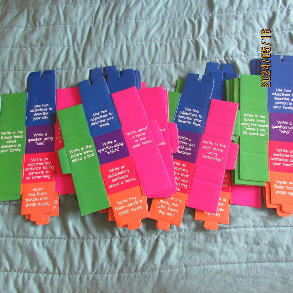 Lot 2-Lakeshore Learning-Roll & Write Word Game-Dice-Sentence Cubes-Writing-2000