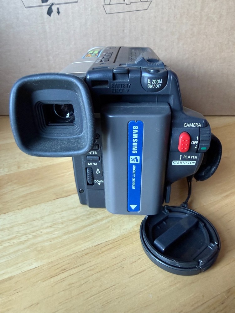 Samsung Camcorder VP-W60 - Untested