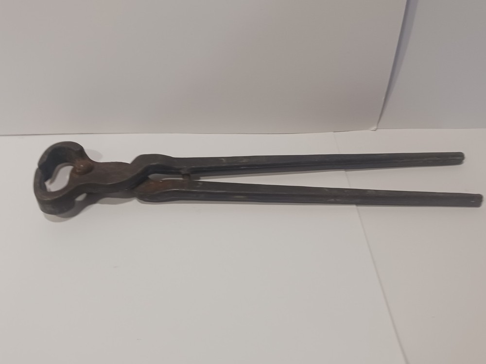 VINTAGE DASCO 313 PLIERS 13" Blacksmith Tool Nail Puller