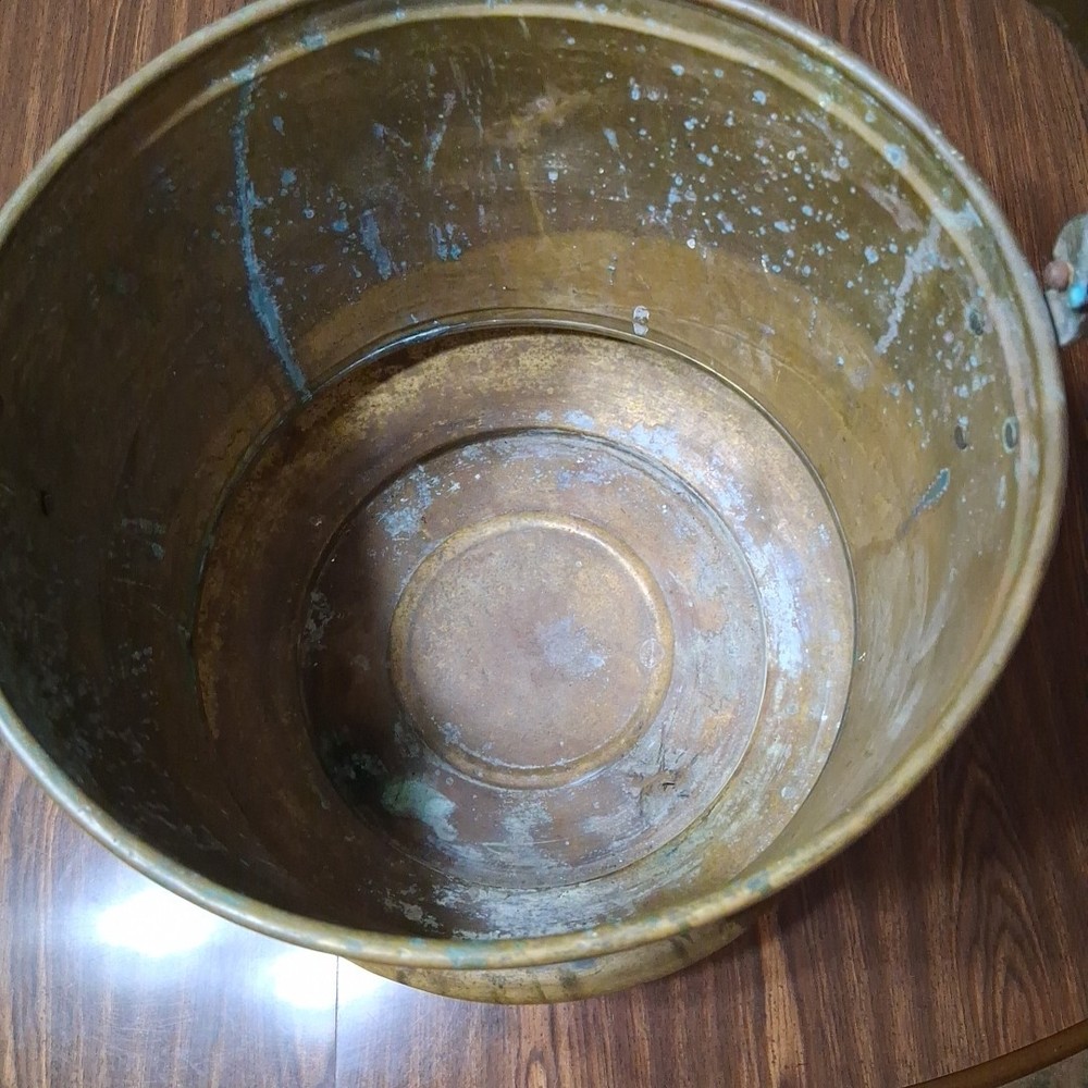 ANTIQUE BRASS FOOTED PLANTER CONTAINER ETCHED HANDLE 15½” STATEMENT PC DECOR XXL