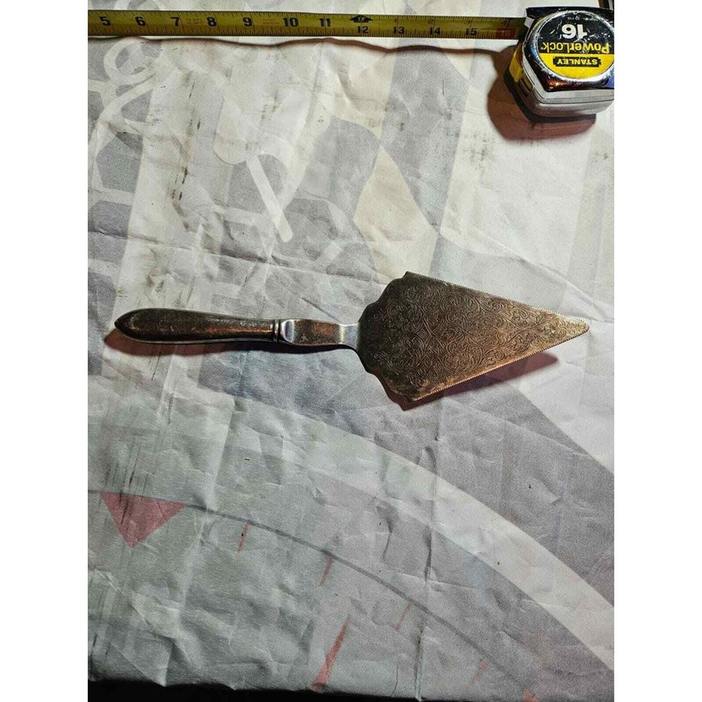 Spade Pastry Server Vintage Silverplate